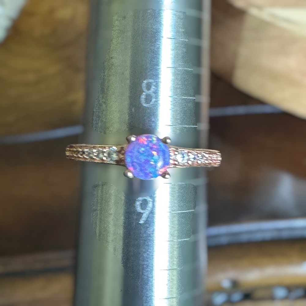 Vintage Accent Ring Size 8.5 Lab Black Opal Color Clear CZs 925 Sterling 2.6g - Picture 4 of 12